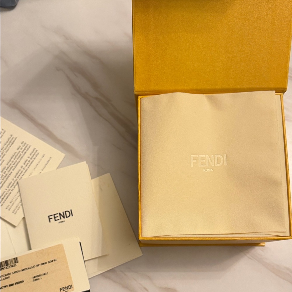 F for Fendi Metallic Logo Hoop Earrings - Picture 4 of 4